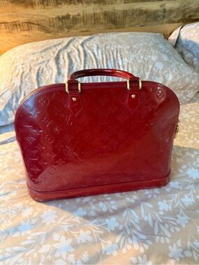 Louis Vuitton Vernis Alma Satchel in Deep Red Patent